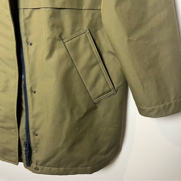 Boden Waterproof Borg Lined Parka in Basil Green ***NO LINING*** | size 10P - Picture 7 of 12